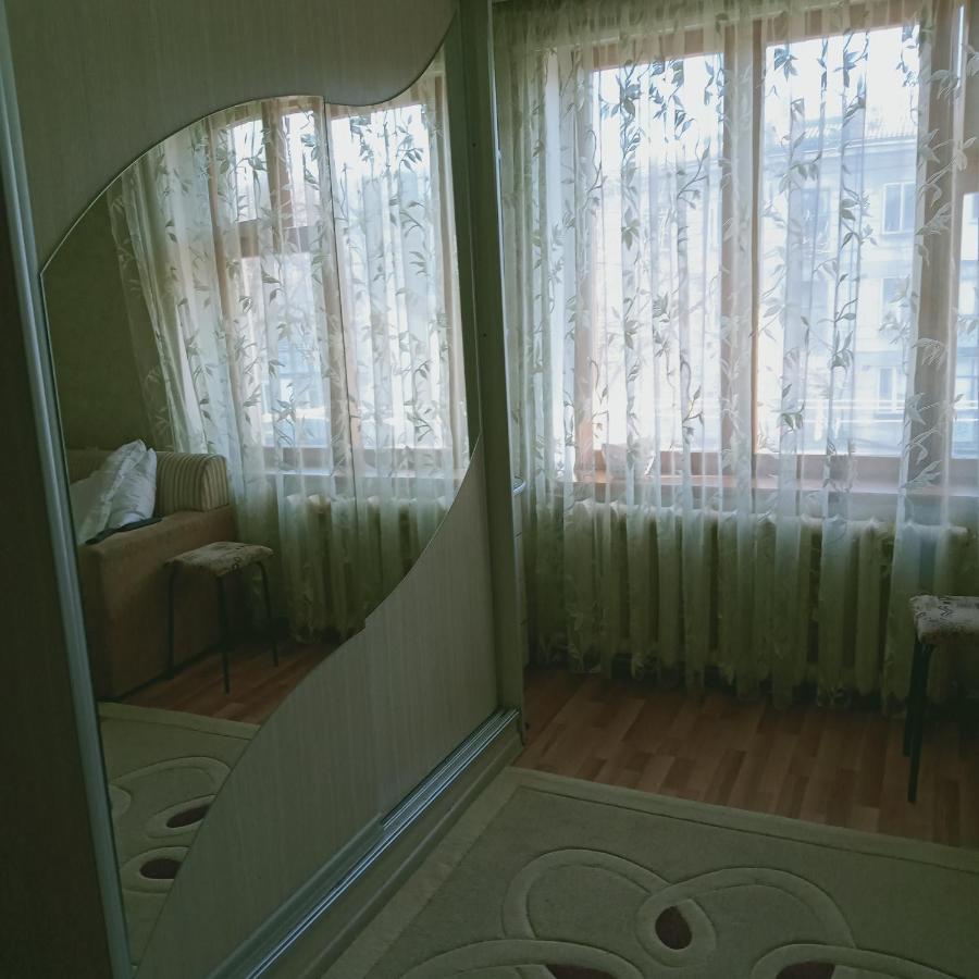 Appartement Apartament Chisinau Center Extérieur photo